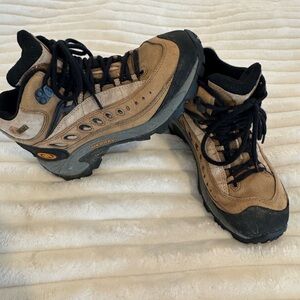 Merrell Women's Pulse Mid Gore-Tex Smoke Hiking Boots Performance Size 8
